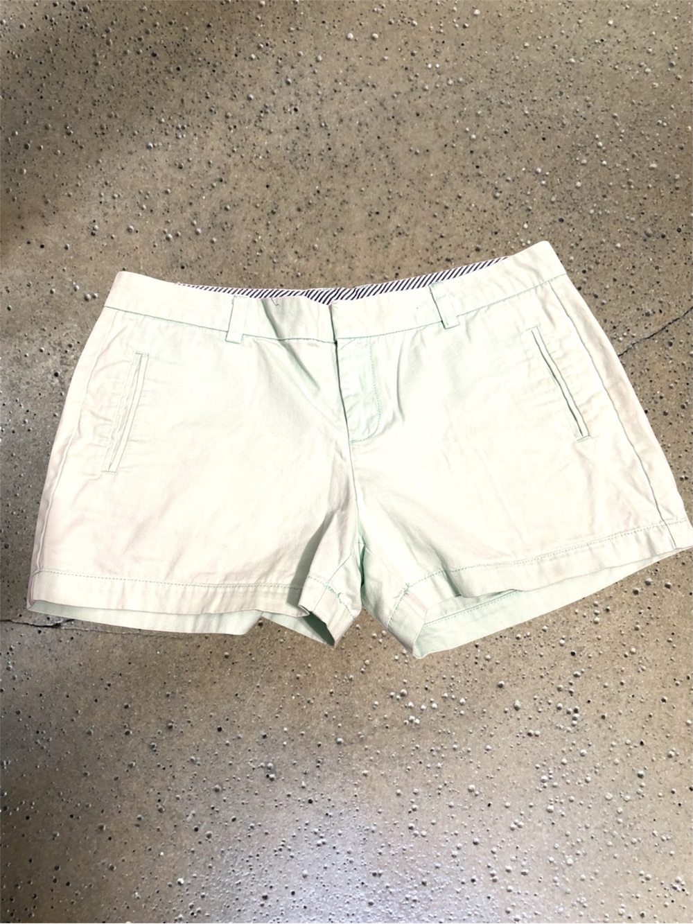 jcpenney Light Mint Green Chino Bermuda Shorts with pockets size 10